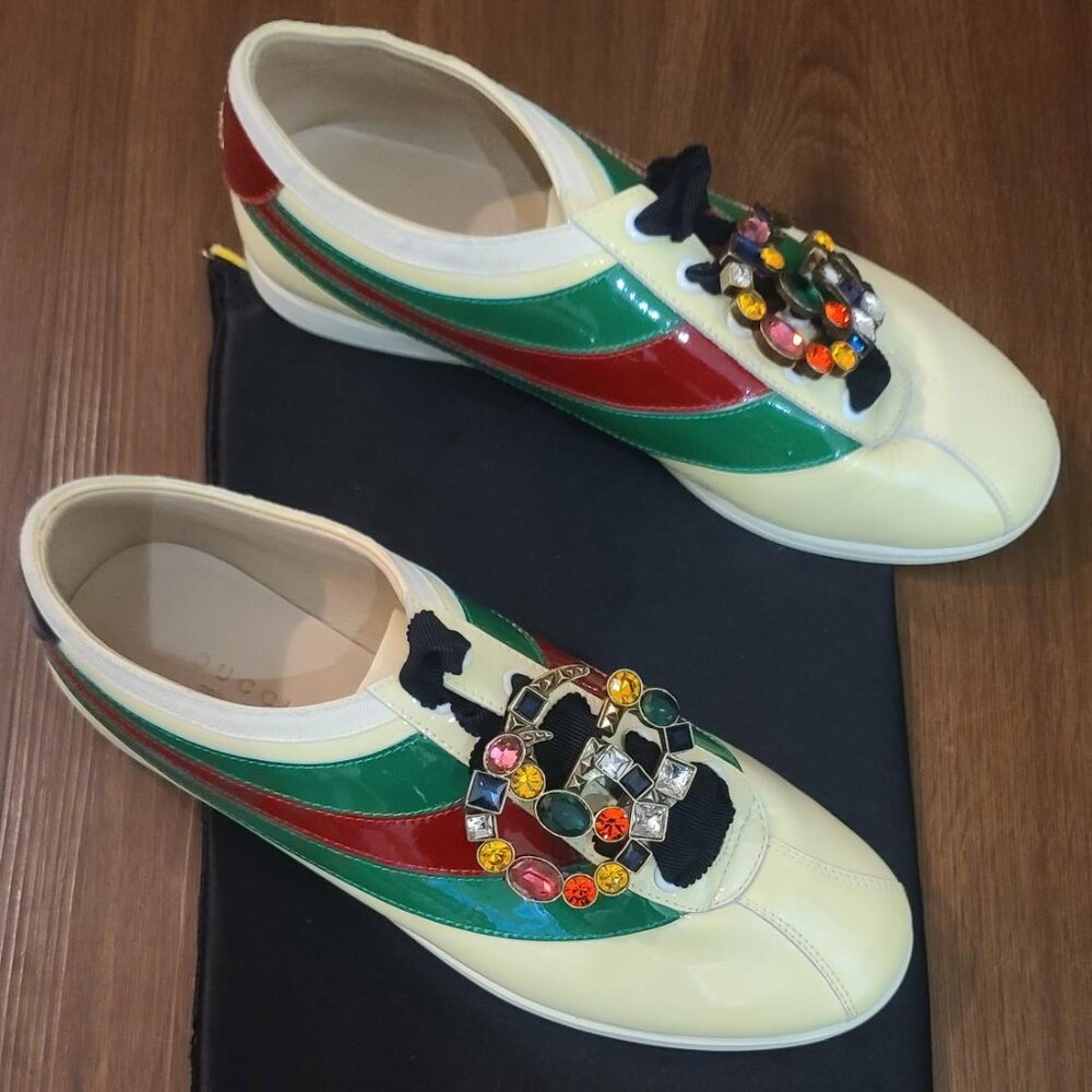 Gucci Embellished Front-Tie Shoes - Picture 2 of 6